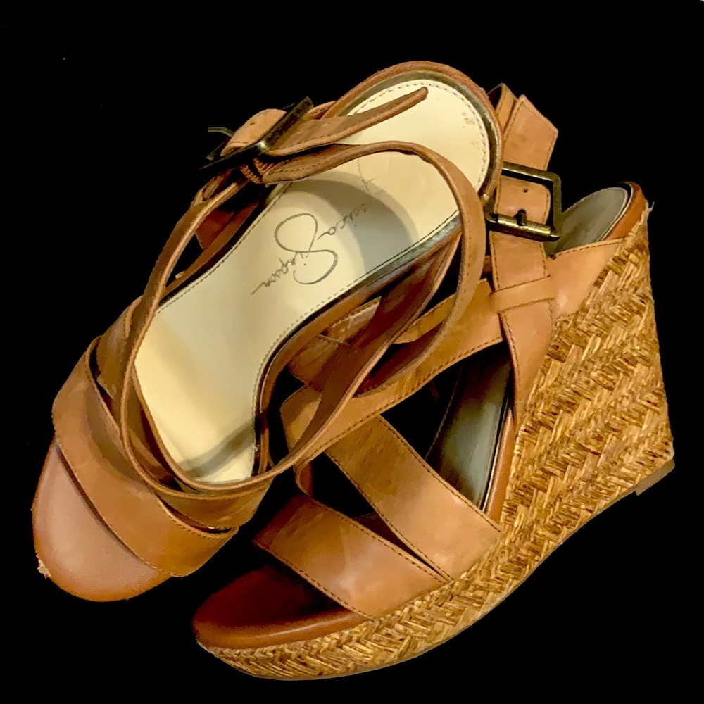 Jessica Simpson Women’s Jerrimo Wedge Sandal